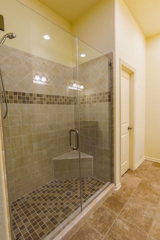 6047 Yale Street, Houston, TX 77076