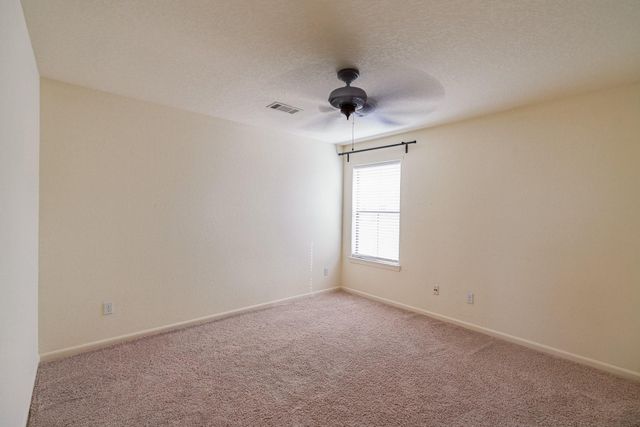 6047 Yale Street, Houston, TX 77076