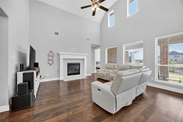 704 Corner Post Path, Celina, TX 75009