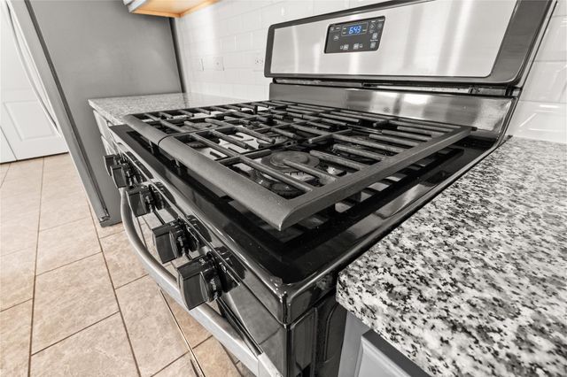 25606 Northpark Spruce Drive, Porter, TX 77365