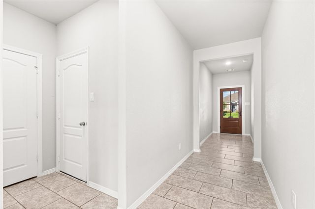 25606 Northpark Spruce Drive, Porter, TX 77365