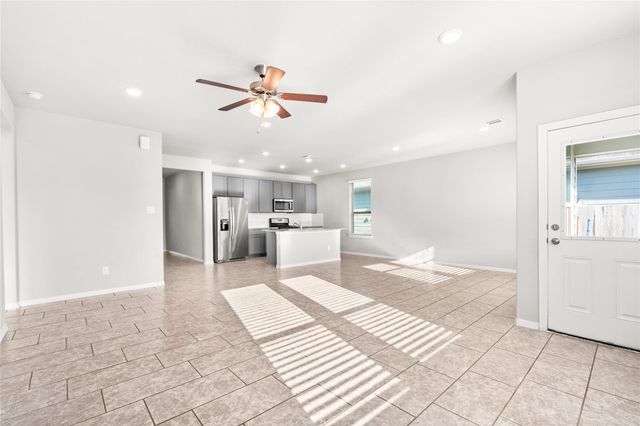 25606 Northpark Spruce Drive, Porter, TX 77365