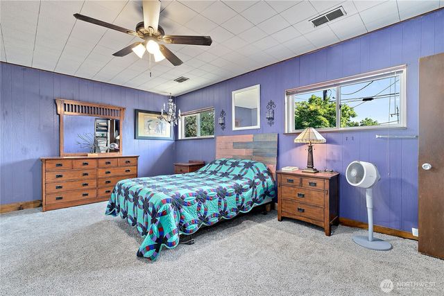 1229 Browns Point Boulevard, Tacoma, WA 98422
