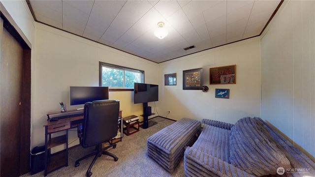 1229 Browns Point Boulevard, Tacoma, WA 98422