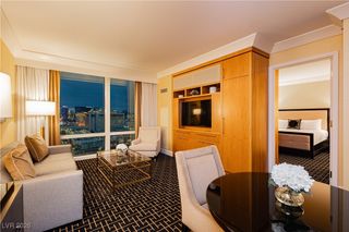 2000 Fashion Show Drive 3526, Las Vegas, NV 89109