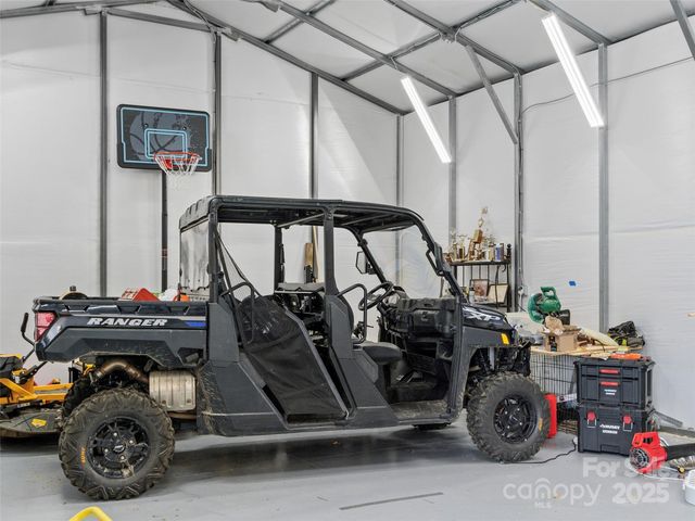 10 Birds Eye View, Burnsville, NC 28714