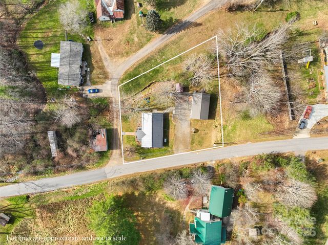 10 Birds Eye View, Burnsville, NC 28714