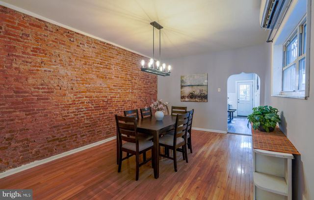 1415 S 8TH ST, Philadelphia, PA 19147