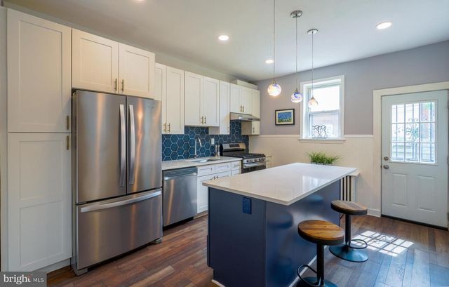 1415 S 8TH ST, Philadelphia, PA 19147