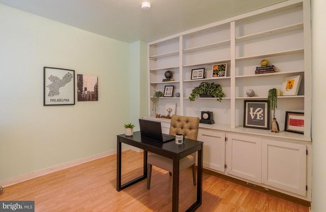 1415 S 8TH ST, Philadelphia, PA 19147