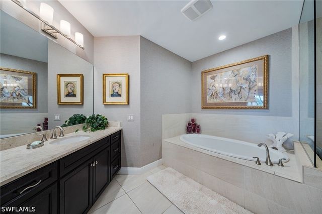 16418 Carrara WAY 101, Naples, FL 34110