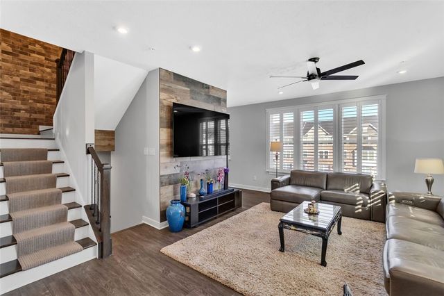 608 Amarth Ln, Cranberry Twp, PA 16066