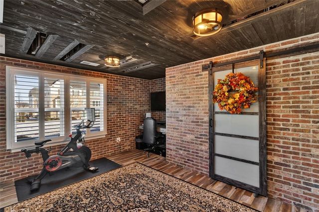 608 Amarth Ln, Cranberry Twp, PA 16066