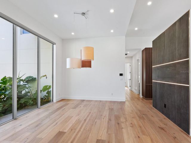 2624 MULBERRY TERRACE, Sarasota, FL 34239