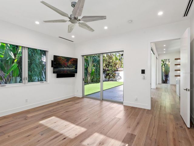 2624 MULBERRY TERRACE, Sarasota, FL 34239