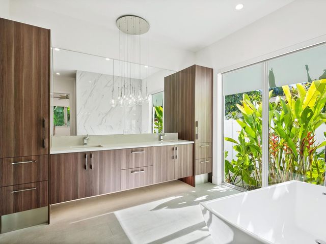 2624 MULBERRY TERRACE, Sarasota, FL 34239