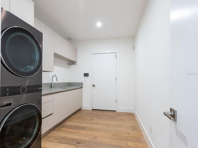 2624 MULBERRY TERRACE, Sarasota, FL 34239