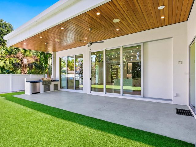 2624 MULBERRY TERRACE, Sarasota, FL 34239