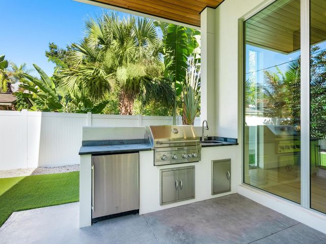 2624 MULBERRY TERRACE, Sarasota, FL 34239