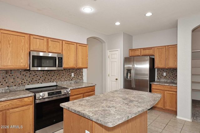 44006 W VENTURE Lane, Maricopa, AZ 85139