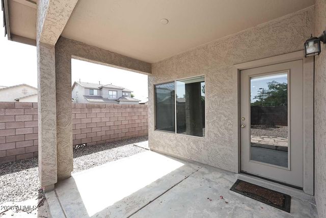 44006 W VENTURE Lane, Maricopa, AZ 85139