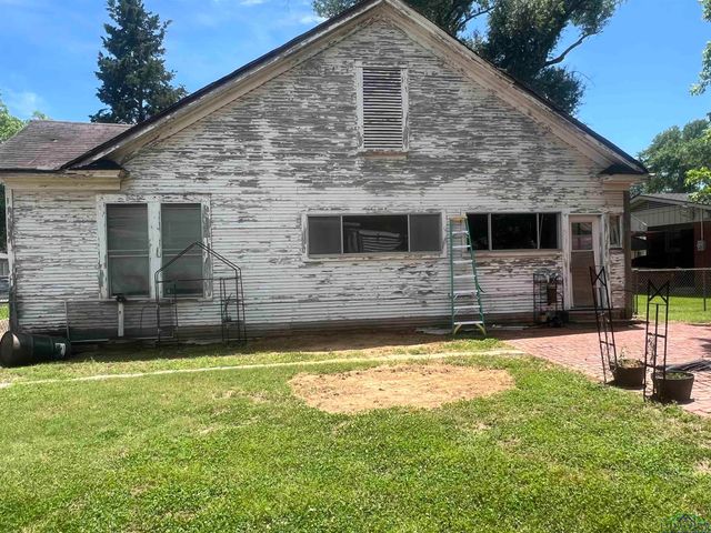 105 Nathan Street, Marshall, TX 75670