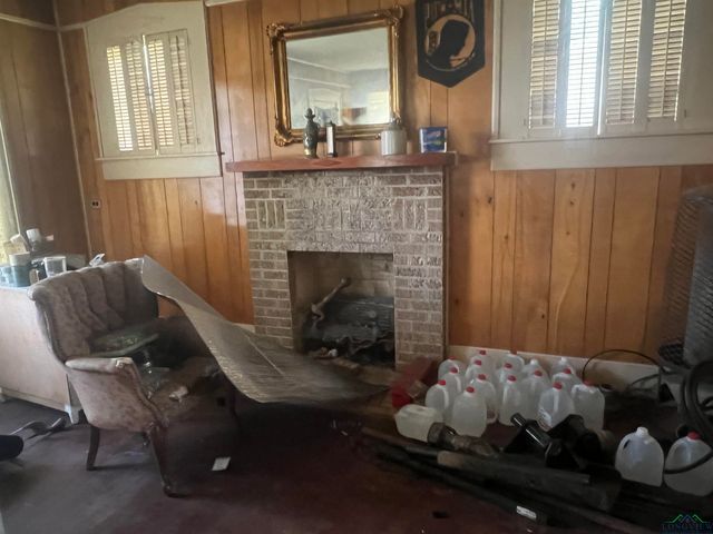 105 Nathan Street, Marshall, TX 75670