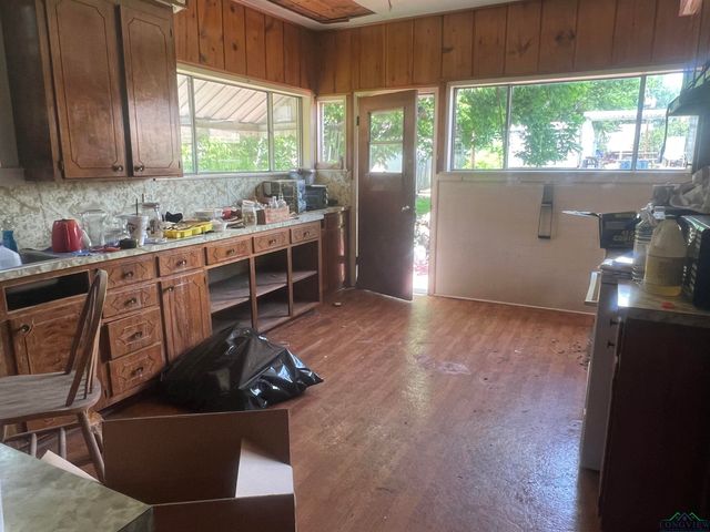 105 Nathan Street, Marshall, TX 75670