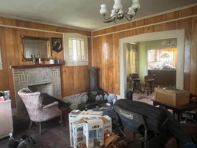 105 Nathan Street, Marshall, TX 75670
