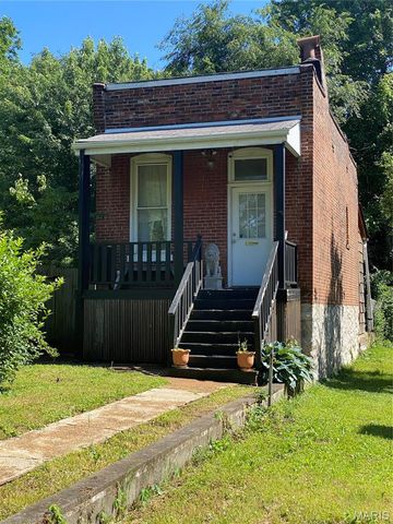 2642 Geyer Avenue, St Louis, MO 63104