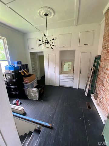 2642 Geyer Avenue, St Louis, MO 63104