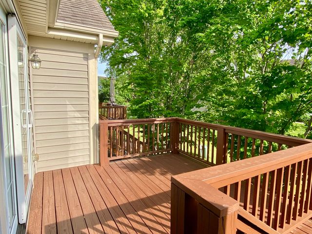 1288 Westlake Drive, Cary, IL 60013
