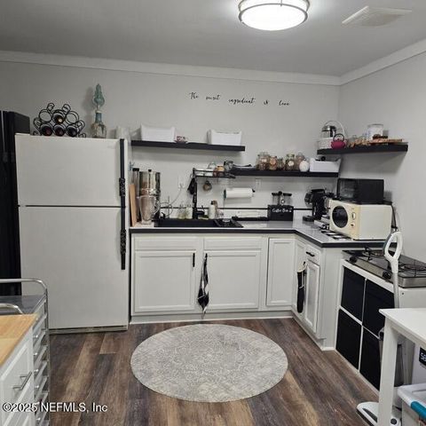 1228 GLEN LAURA Road, Jacksonville, FL 32205