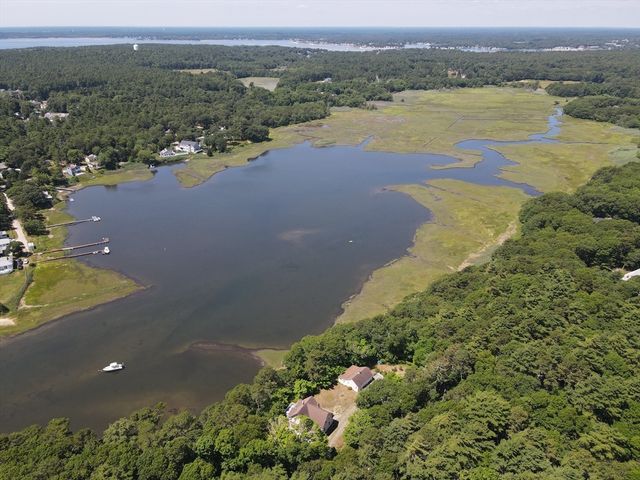 0 Squaws Path, Wareham, MA 02538