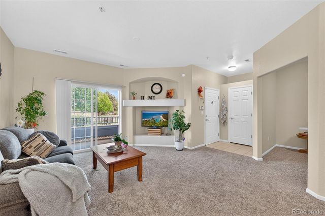5255 Memphis Street 806, Denver, CO 80239