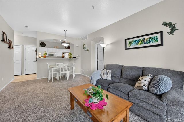 5255 Memphis Street 806, Denver, CO 80239