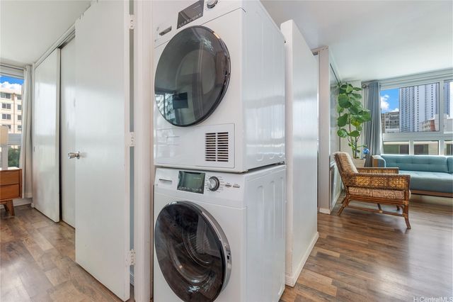 2421 Tusitala Street 401, Honolulu, HI 96815