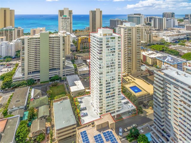 2421 Tusitala Street 401, Honolulu, HI 96815