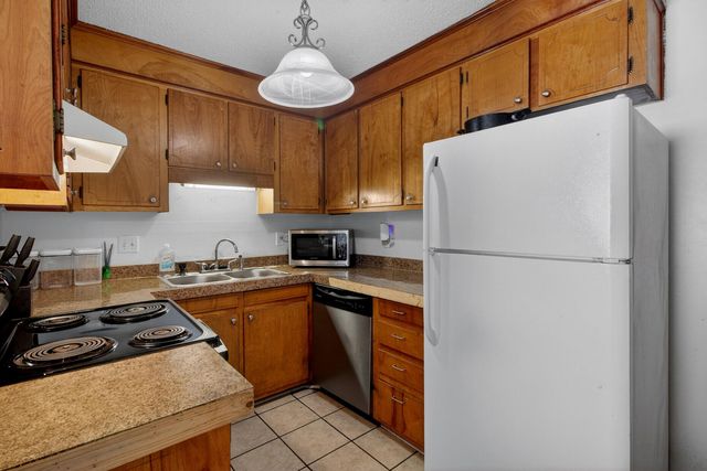 809 Sandpiper Drive, Ladson, SC 29456