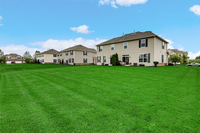 15155 W Cyrus Drive, Manhattan, IL 60442