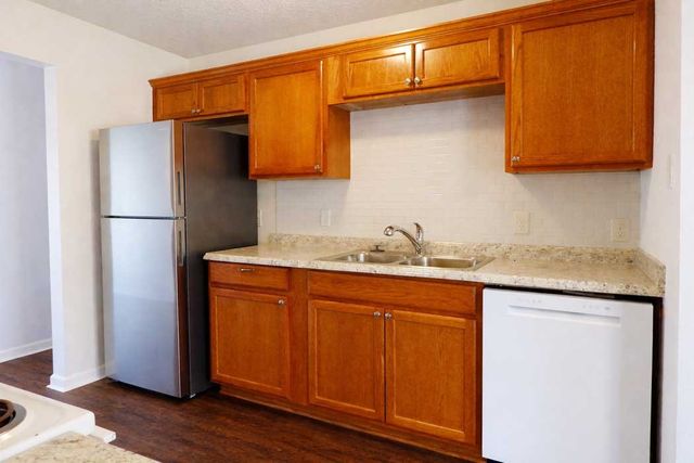 533 Annapolis Drive, Fort Worth, TX 76108