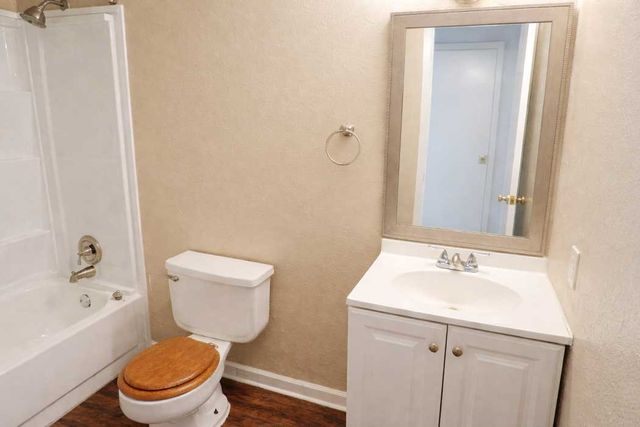 533 Annapolis Drive, Fort Worth, TX 76108