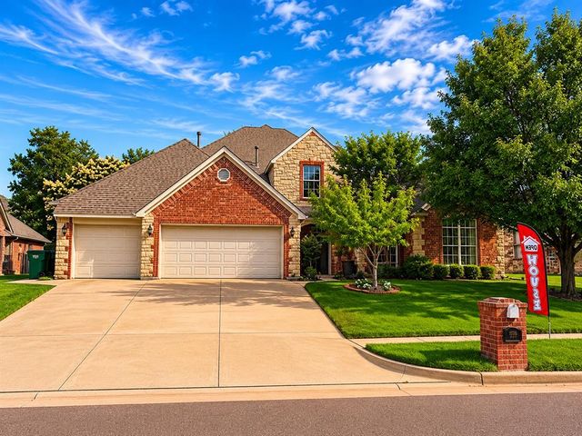 19316 Cade Court, Edmond, OK 73012