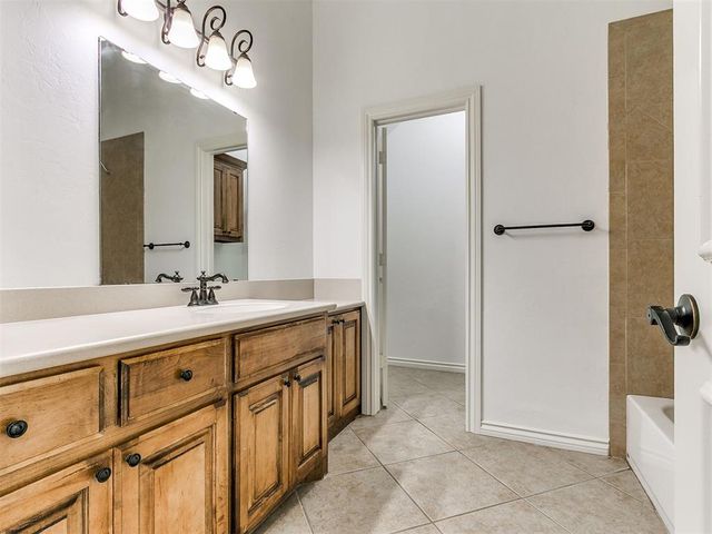 19316 Cade Court, Edmond, OK 73012
