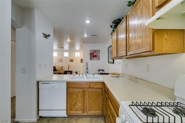 10367 Lettuce Leaf Street, Las Vegas, NV 89183