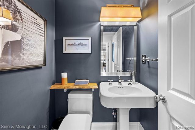 1509 Sunset Boulevard, Royal Oak, MI 48067