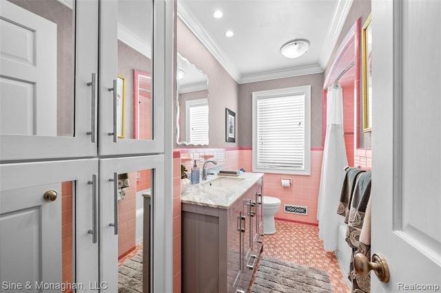 1509 Sunset Boulevard, Royal Oak, MI 48067