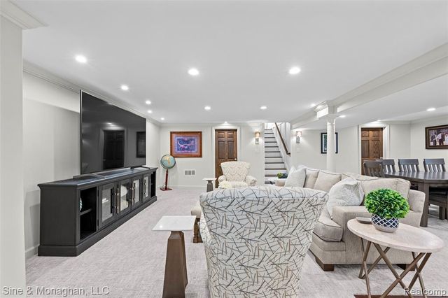 1509 Sunset Boulevard, Royal Oak, MI 48067