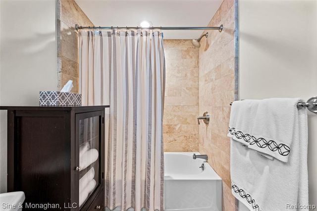 1509 Sunset Boulevard, Royal Oak, MI 48067