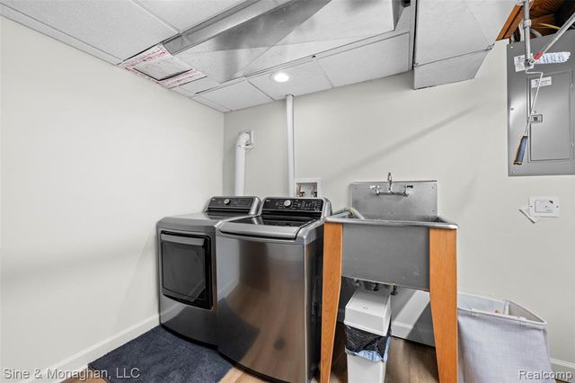 1509 Sunset Boulevard, Royal Oak, MI 48067